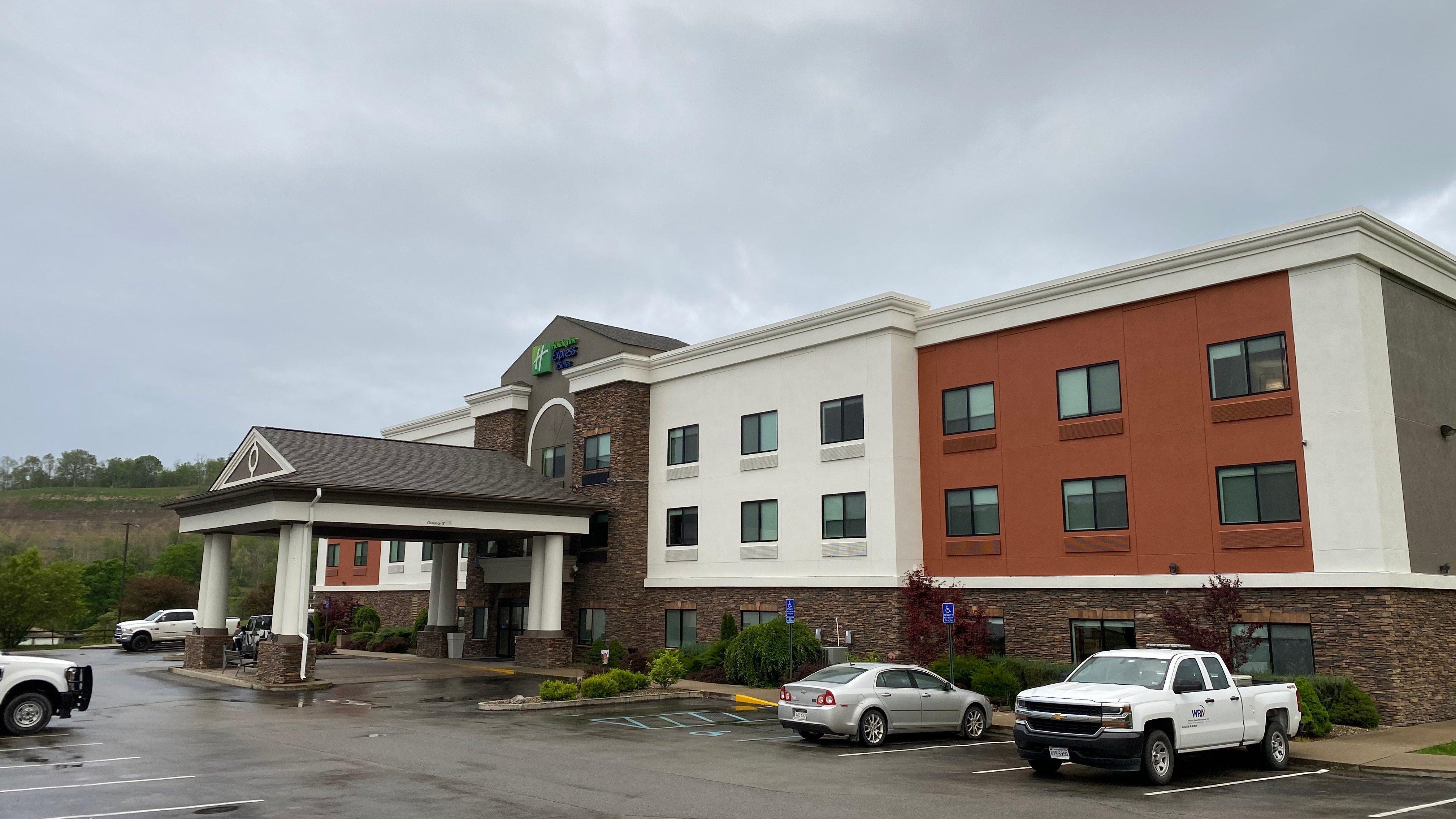 Holiday Inn Express Hotel & Suites Weston By Ihg Exterior foto